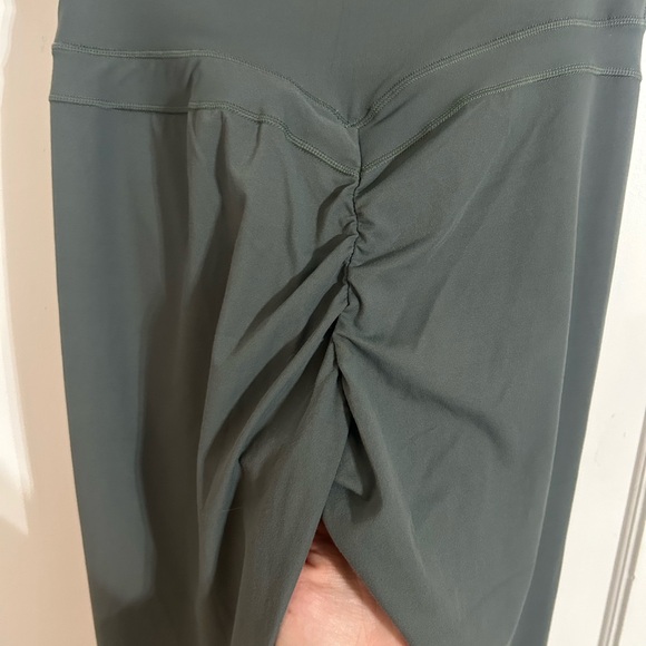 Whitney Simmons Leggings - Picture 5 of 9